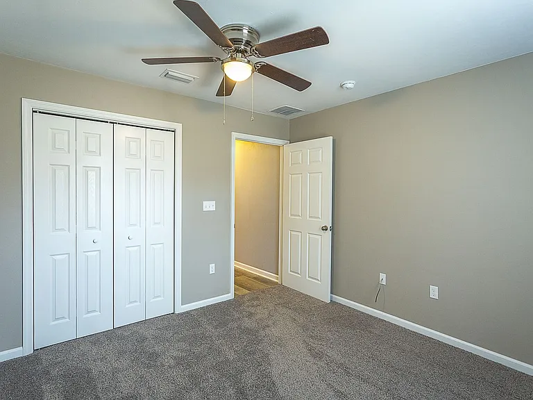 23 Nelson Rd — Photo 5