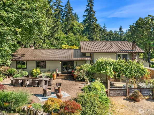 10801 SW 238th Street, Vashon, WA 98070