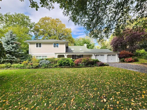 2 Links Drive, Great Neck, NY 11020