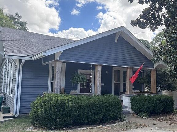 2nd image of 722 Clayton Ave