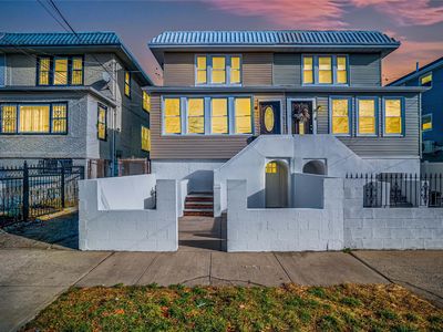 618 Beach 67th St., Far Rockaway, NY, 11692