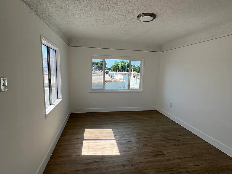 6368 Arbutus Ave #6368 — Photo 3