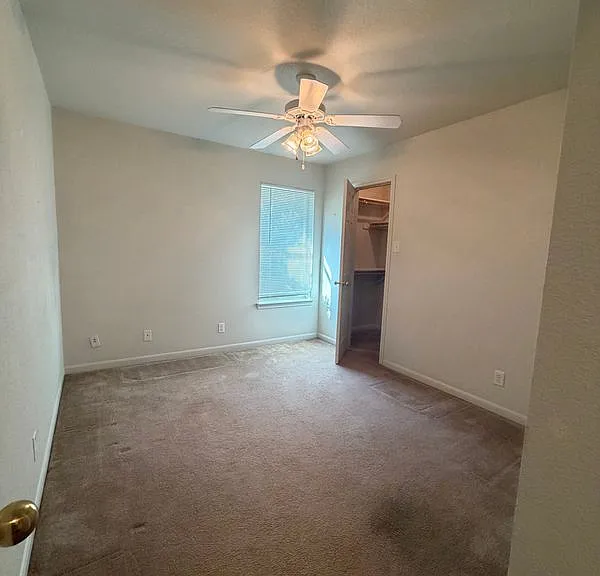 715 Lakeview Dr — Photo 19