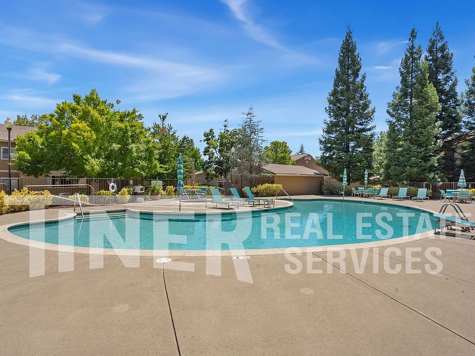 1st image of 501 Gibson Dr APT 521