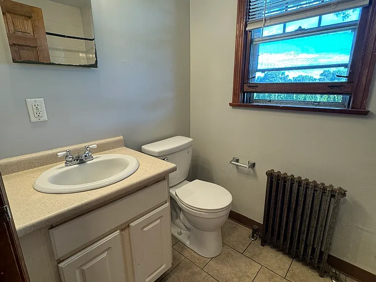 174 Russell St — Photo 30