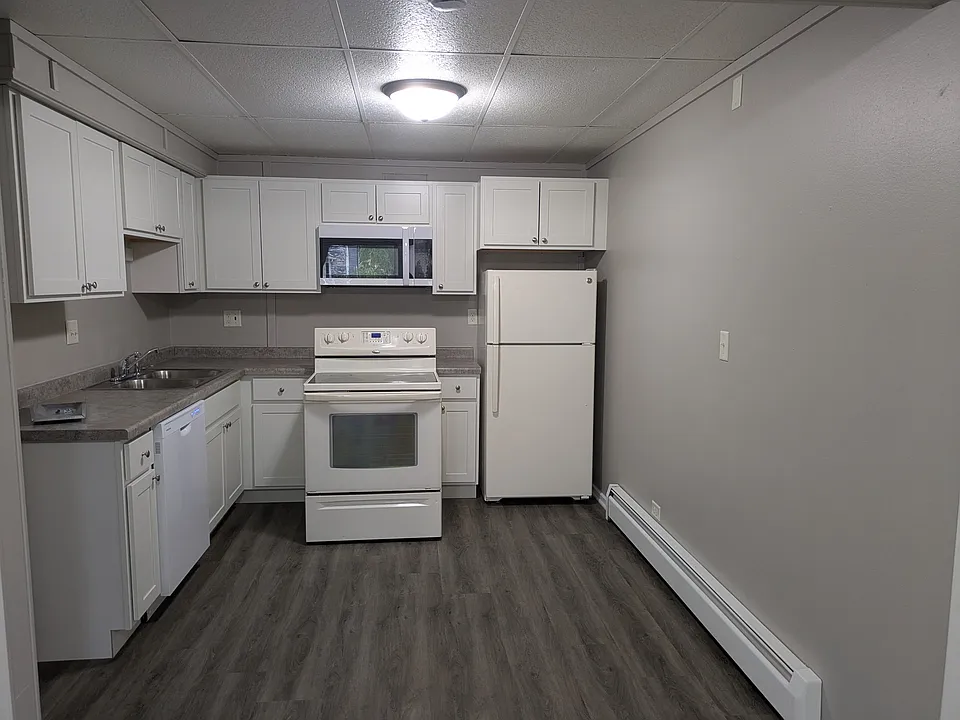 1-830 Wisconsin St #2