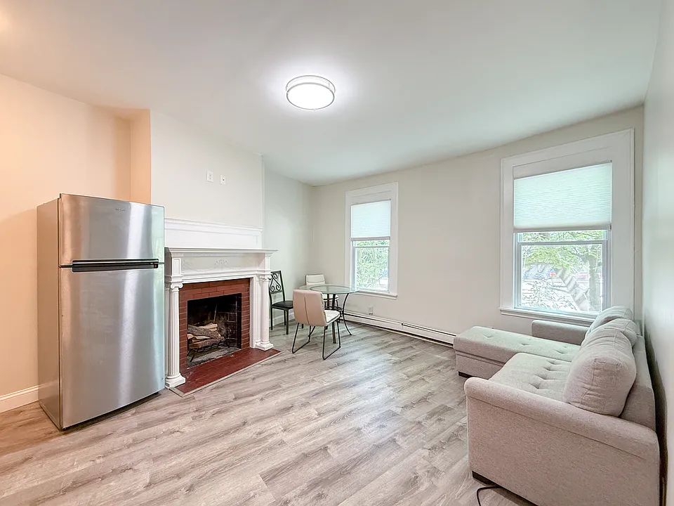 1767 Commonwealth Ave #3