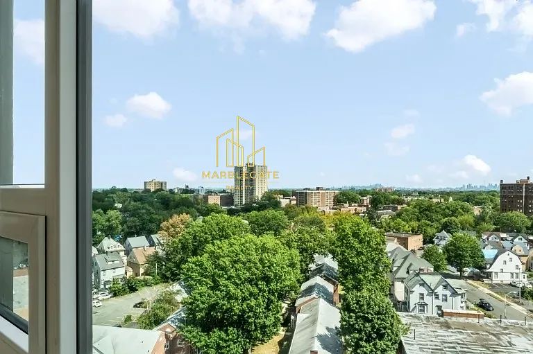 55-56 Washington St #77H — Photo 15