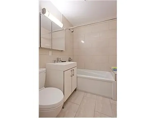 Rented by Douglas Elliman | media 8
