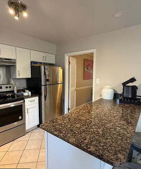 10301 Cherry View Ct — Photo 6