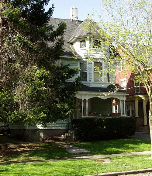 11 Thayer St #1 — Photo 1