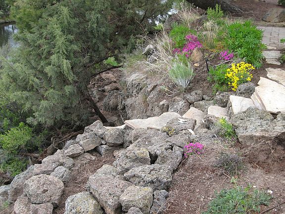 river and park/trail access