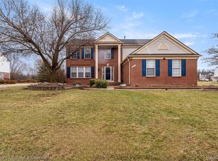 3571 Brooklyn Dr, Canton, MI 48188