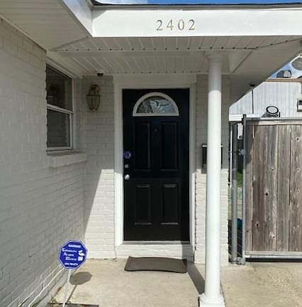 4th image of 2402 Athania Pkwy