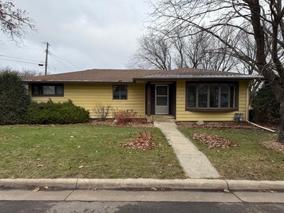 408 3rd St NW, Dodge Center, MN, 55927