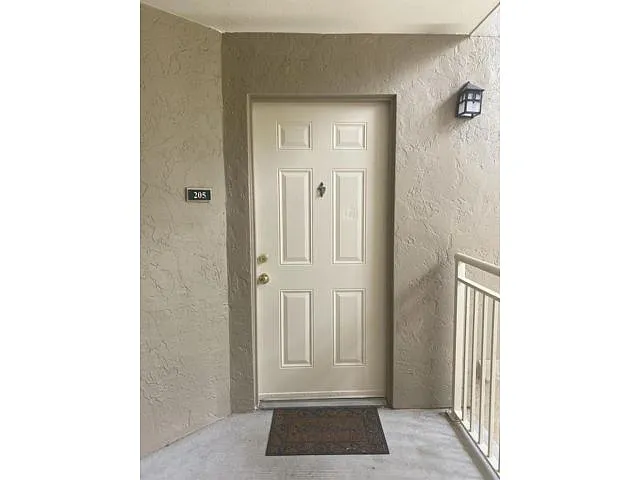 Building Photo - 1885 Palm Cove Blvd #205