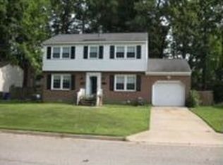449 Dunmore Dr, Newport News, VA 23602