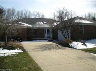 8026 Meloria Ln, Mentor, OH 44060