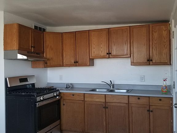 4th image of 1365 W Camino De La Paloma