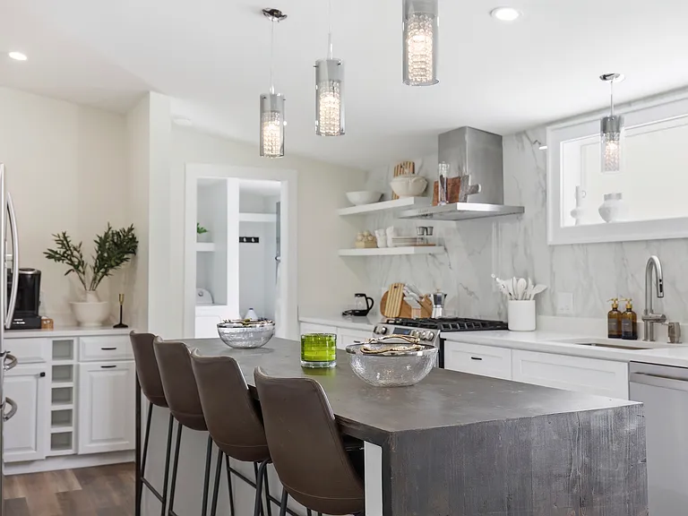 8460 Warren Woods Rd — Photo 13