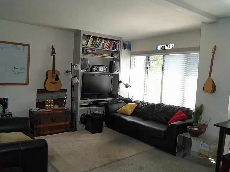 319 N Park Ave — Photo 20