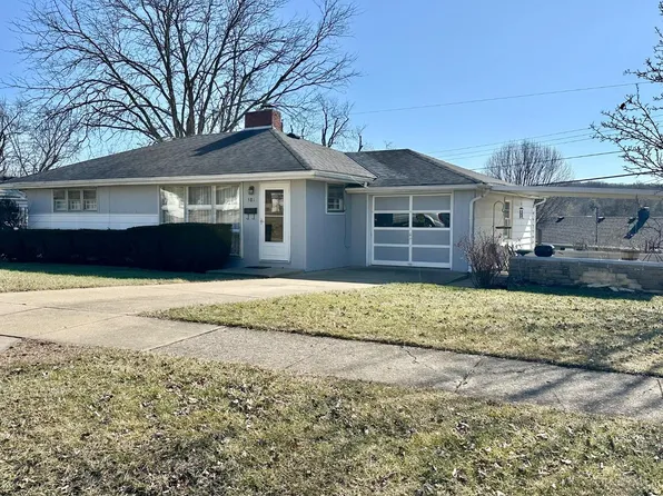 581 Valley View Dr, Hamilton, OH 45013