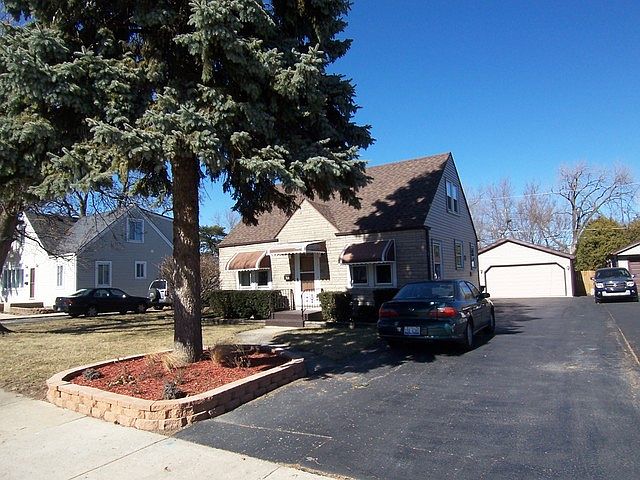 1st image of 304 E Palmer Ave
