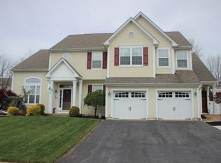2331 Forest Cir, Toms River, NJ 08755