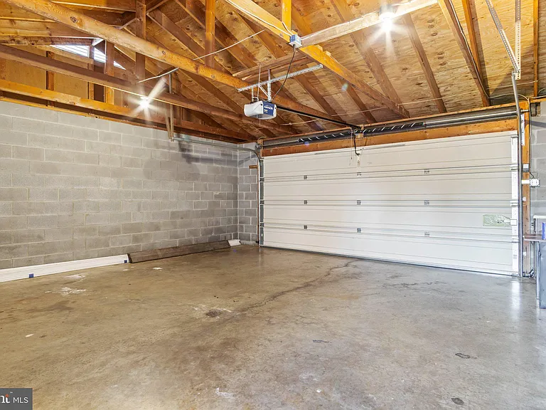 26 Princeton Pl — Photo 18