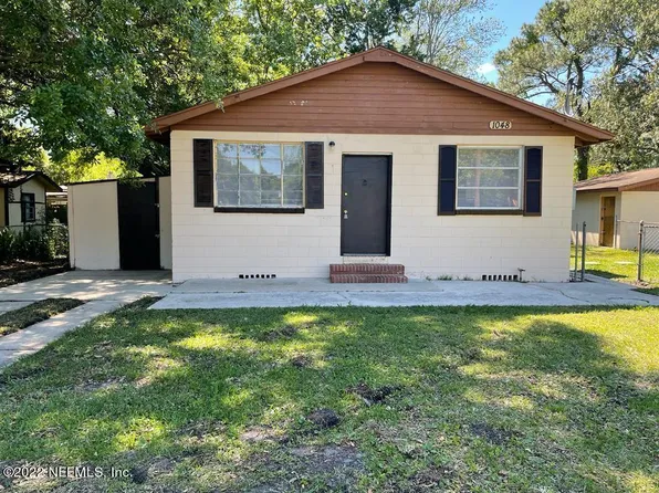 1048 Velma St, Jacksonville, FL 32205