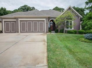 12724 W 49th St, Shawnee, KS 66216