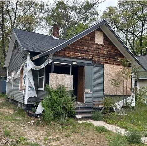 56 E Lincoln Ave photo 1