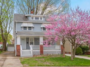 20030 Beachview Dr, Euclid, OH 44117