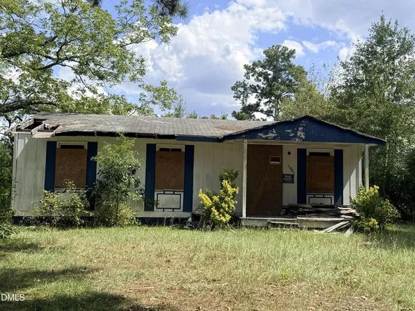 1601 Robeson St, Lumberton, NC 28358