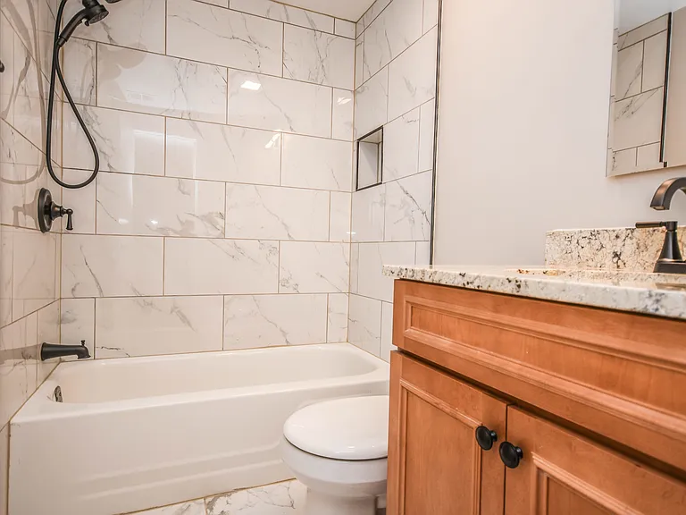 19002 Stedwick Dr — Photo 12