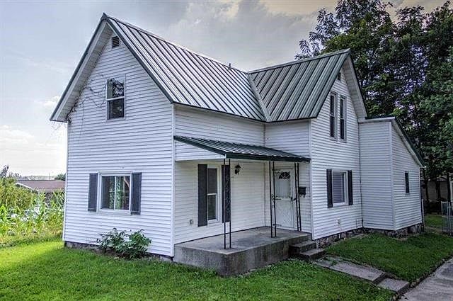 1st image of 224 Garden St