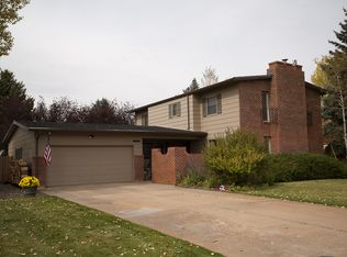 1054 Colina Dr, Laramie, WY 82072