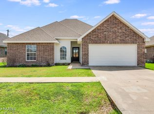 204 Summerfest Dr, Lafayette, LA 70507
