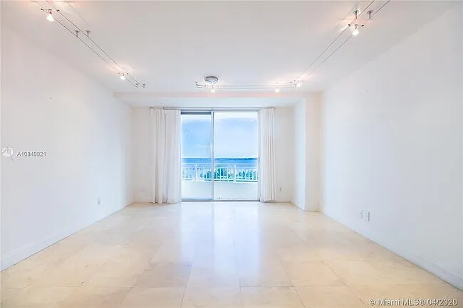 Dining/Living area