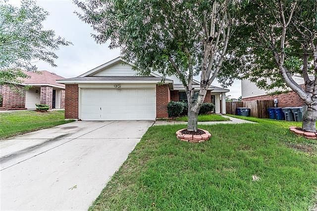 1st image of 6568 Leaning Oaks St