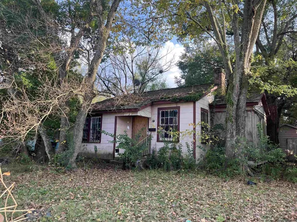 2736 Adams Ave, Baton Rouge, LA 70802