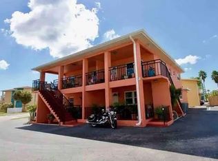 174 116th Ave APT 2, Treasure Island, FL 33706