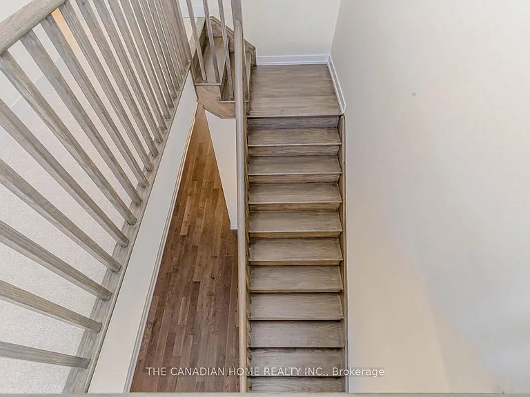 10 Sunflower Cres — Photo 22