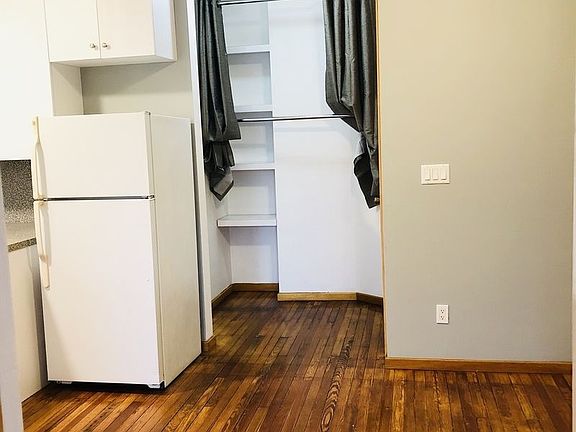 2nd image of 3066 37th St APT 1R