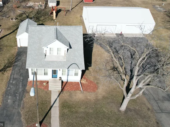930 Highway Ave, Bird Island, MN 55310