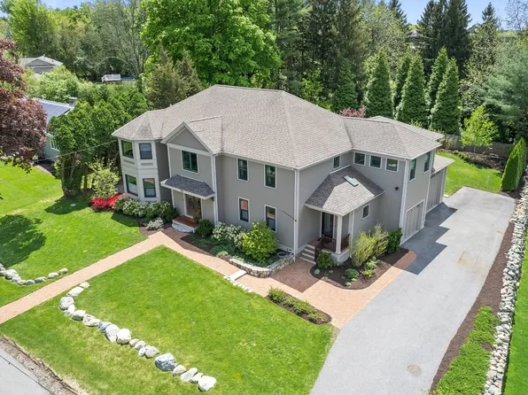 760 Lincoln St, Waltham, MA 02451