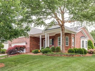 4900 Towne Ridge Dr, Greensboro, NC 27455