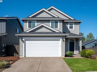 1315 NW Campanella Way, Estacada, OR