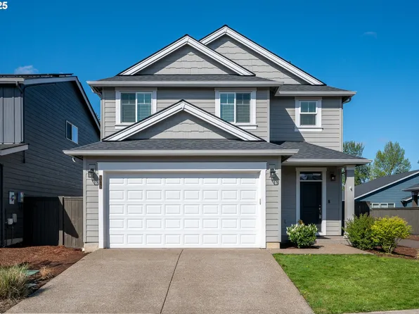 1315 NW Campanella Way, Estacada, OR 97023