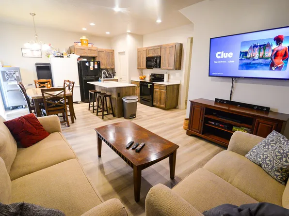 735 N Old Fort Dr, Spanish Fork, UT 84660